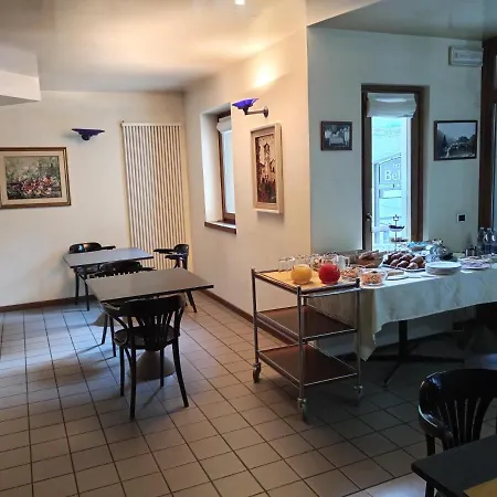 Ξενοδοχείο Bel Sit
